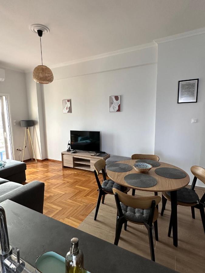 Beach Retreat In Town Corinthe Extérieur photo